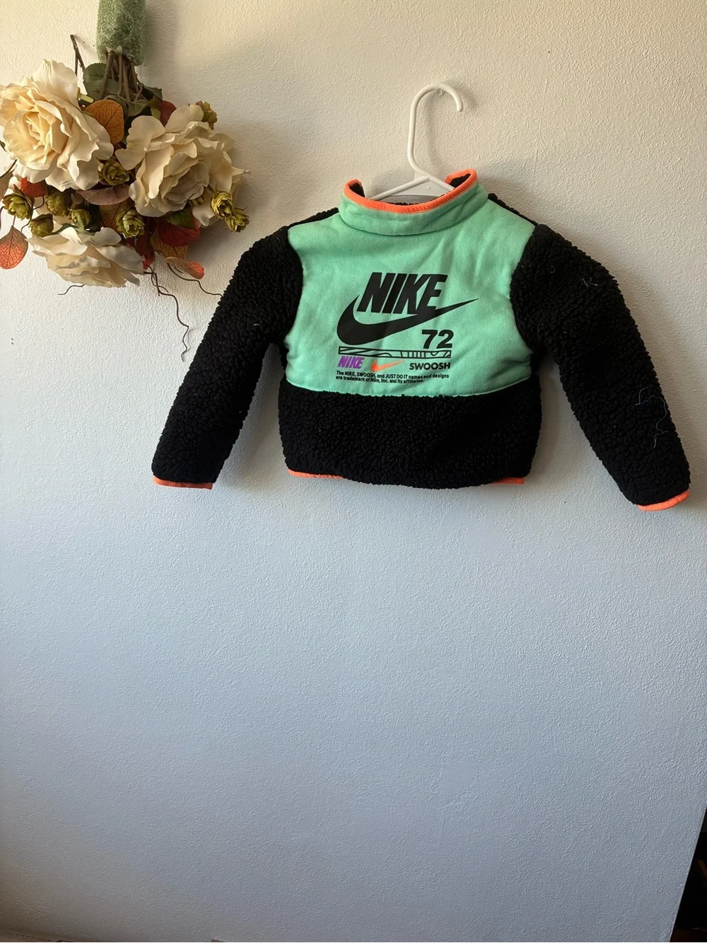 Nike Black Sherpa Pullover swoosh 2t